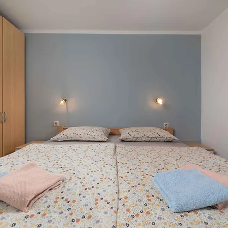 Apartament In - Insel Krk 13571 *